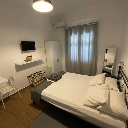 Apartment Spanos - *