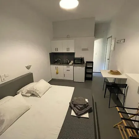 Spanos - Apartment *